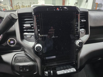 2026 RAM 3500 RAM 3500 TRADESMAN CREW CAB 4X4 8' BOX