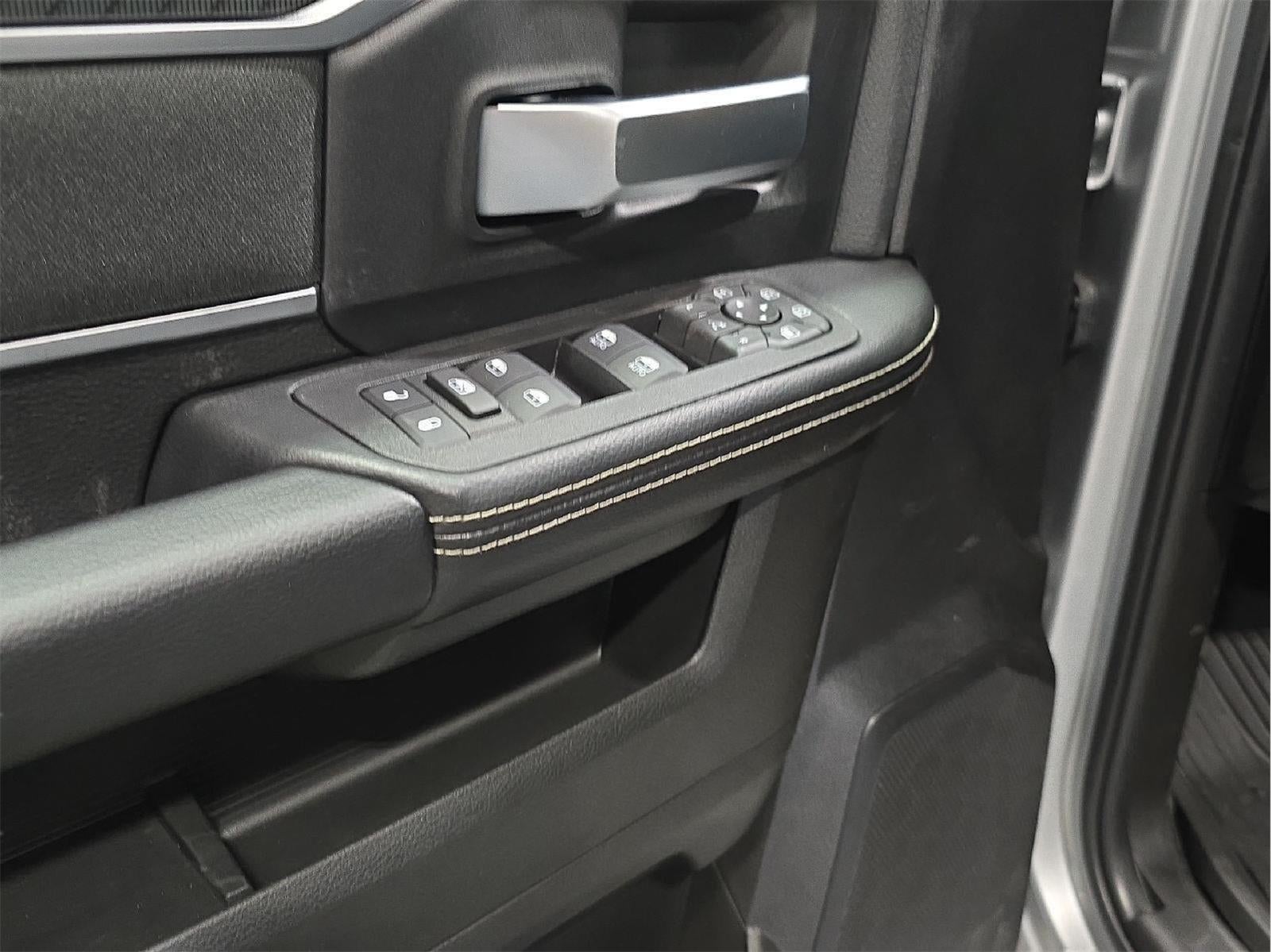 2026 RAM 3500 RAM 3500 BIG HORN CREW CAB 4X4 8' BOX