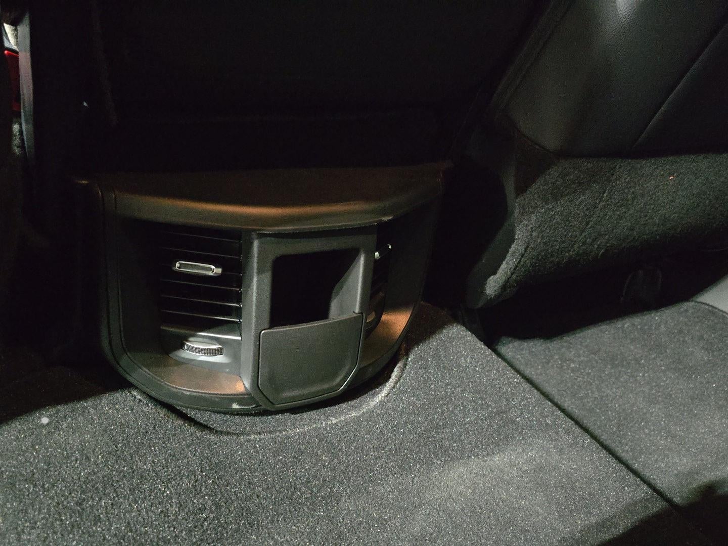 2026 RAM 2500 RAM 2500 BLACK EXPRESS CREW CAB 4X4 6'4' BOX