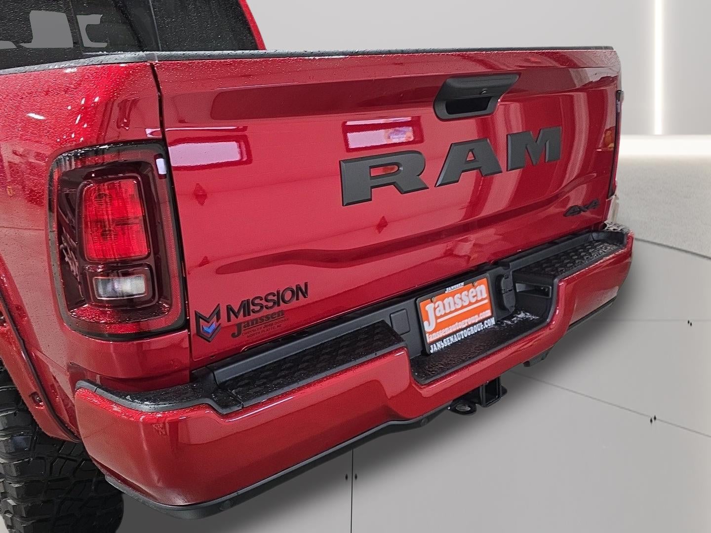 2026 RAM 2500 RAM 2500 BLACK EXPRESS CREW CAB 4X4 6'4' BOX