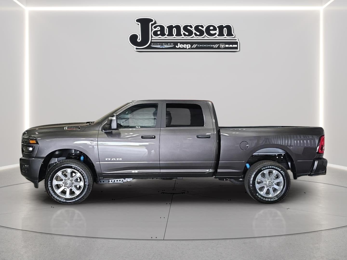 2026 RAM 2500 RAM 2500 BIG HORN CREW CAB 4X4 6'4' BOX