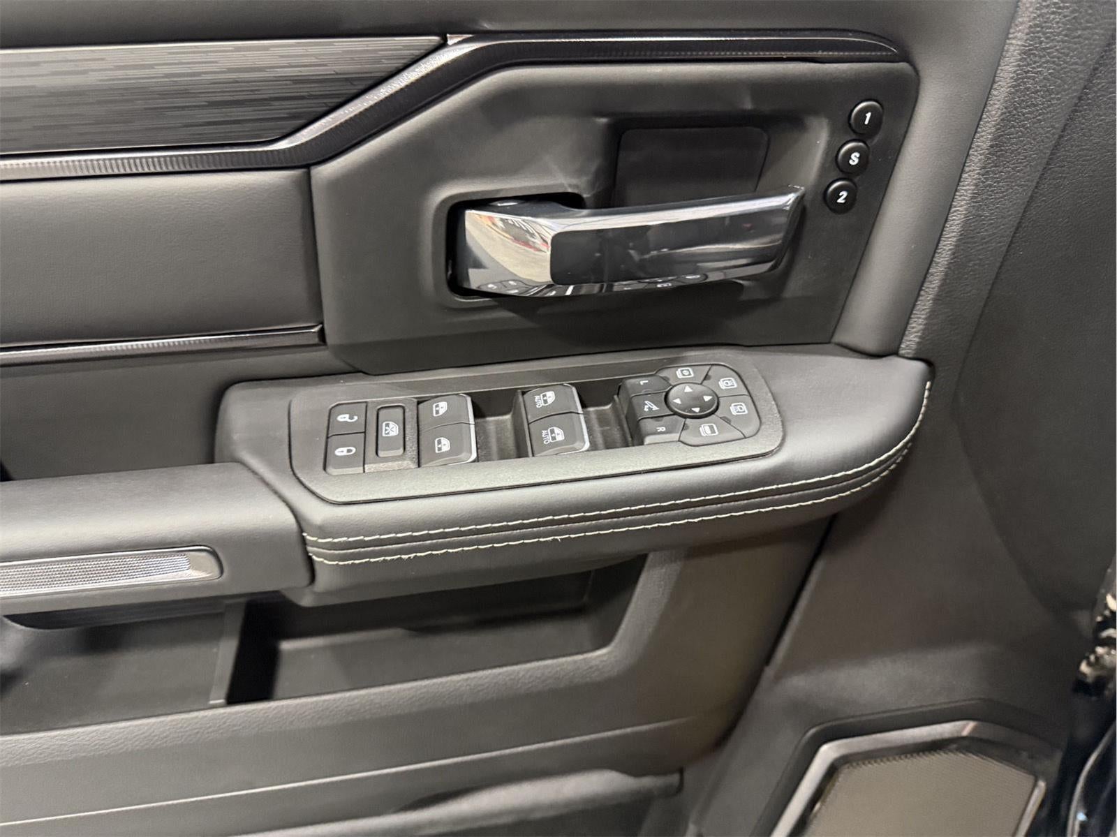 2025 RAM 2500 RAM 2500 REBEL CREW CAB 4X4 6'4' BOX