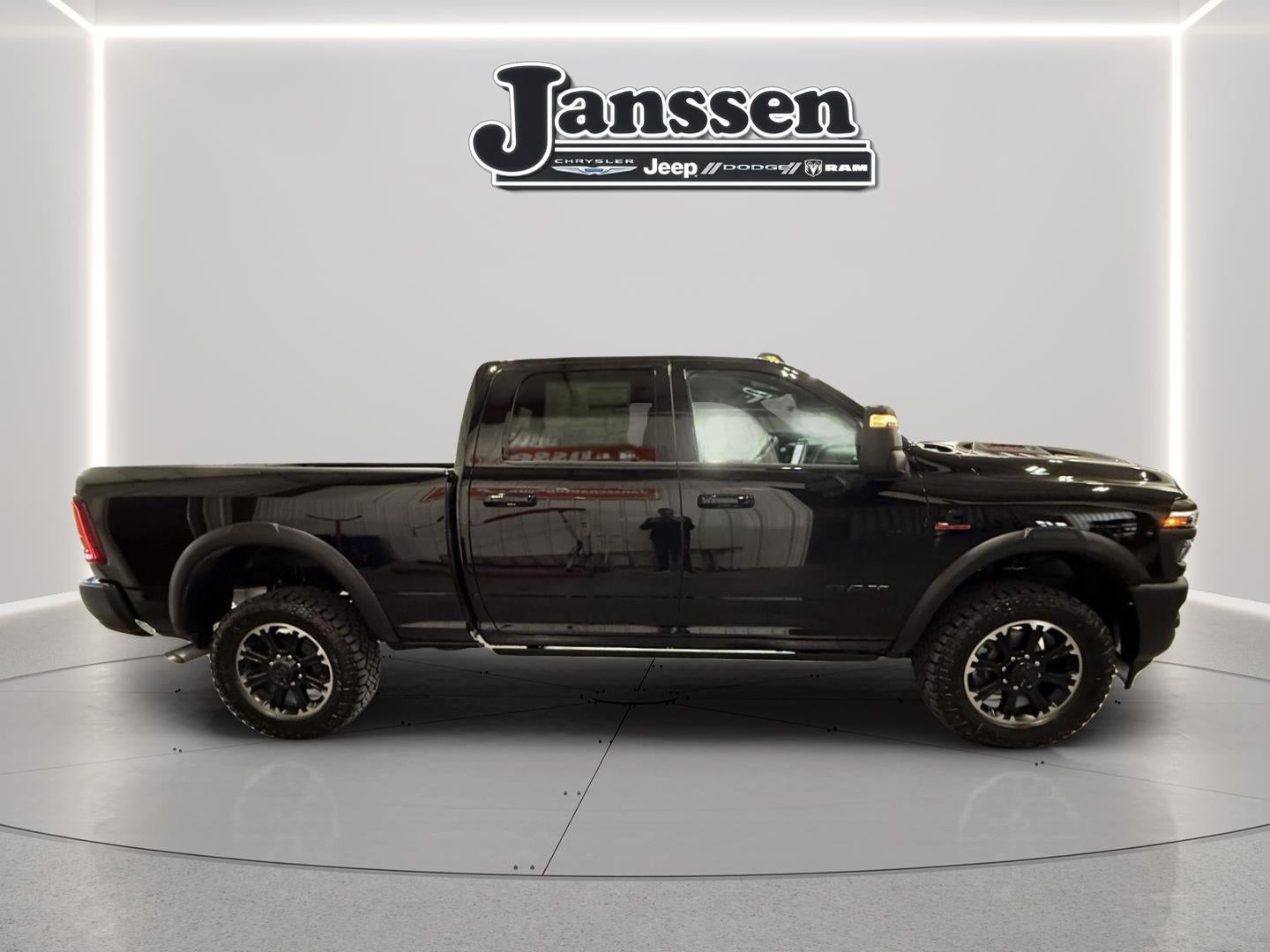 2025 RAM 2500 RAM 2500 REBEL CREW CAB 4X4 6'4' BOX