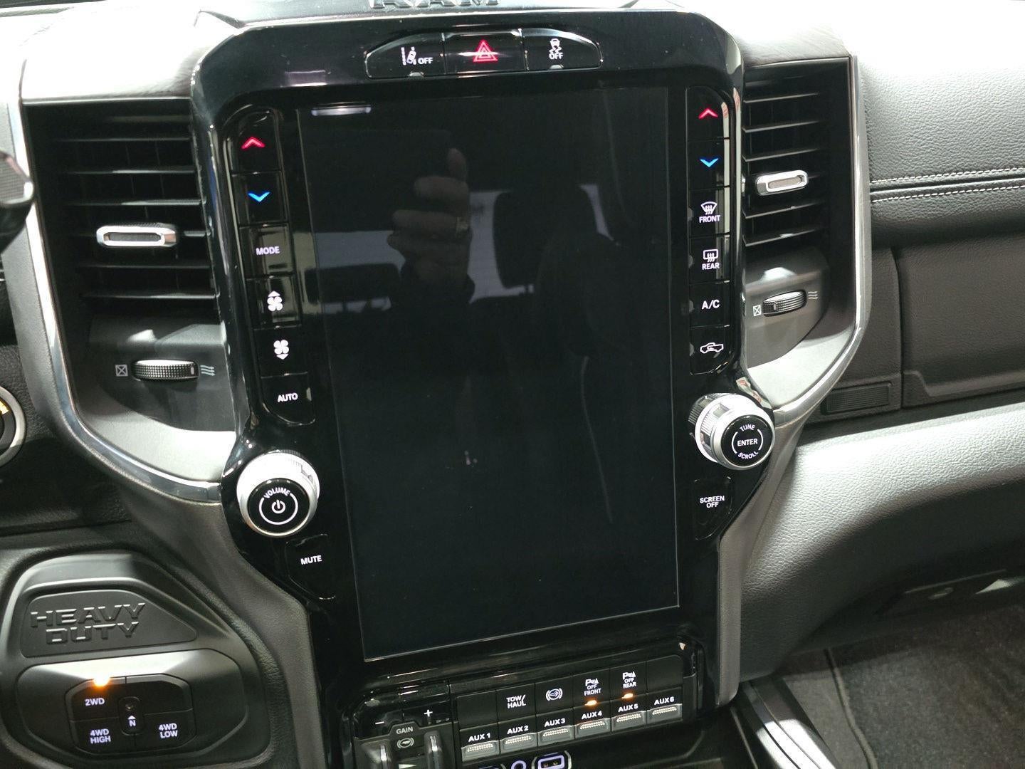 2025 RAM 2500 RAM 2500 LARAMIE CREW CAB 4X4 6'4' BOX