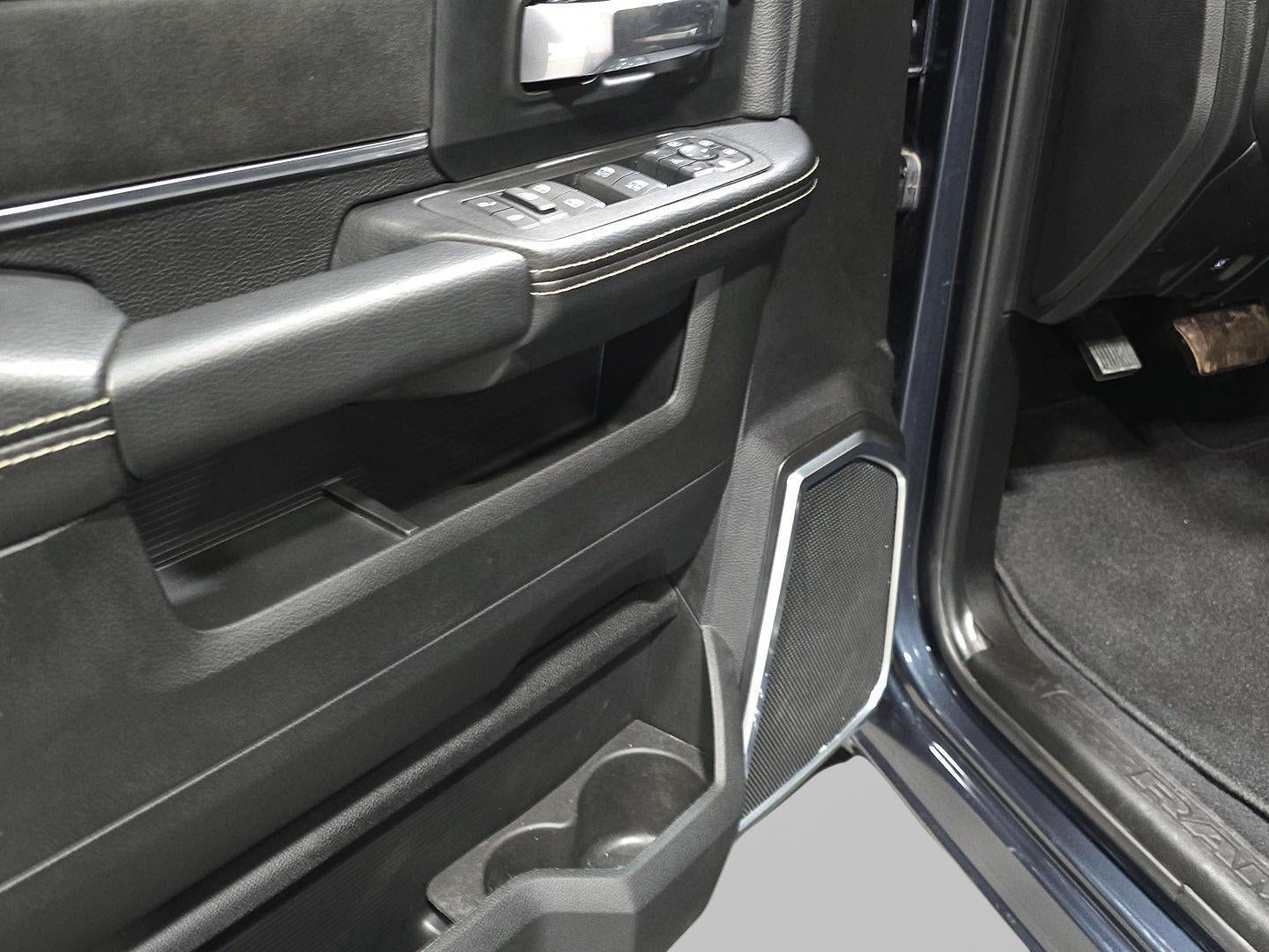 2025 RAM 2500 RAM 2500 LARAMIE CREW CAB 4X4 6'4' BOX