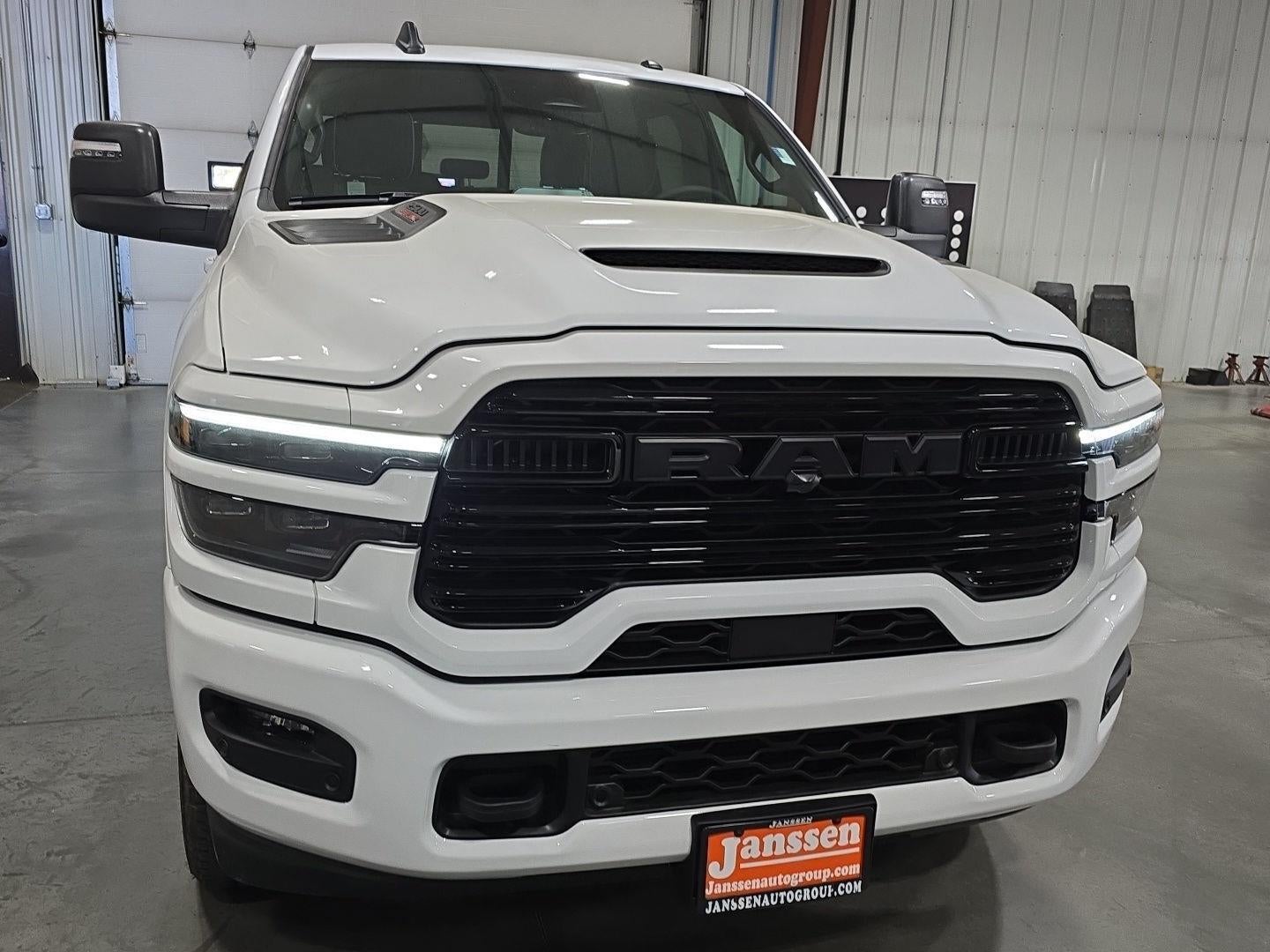 2026 RAM 2500 RAM 2500 LARAMIE CREW CAB 4X4 6'4' BOX