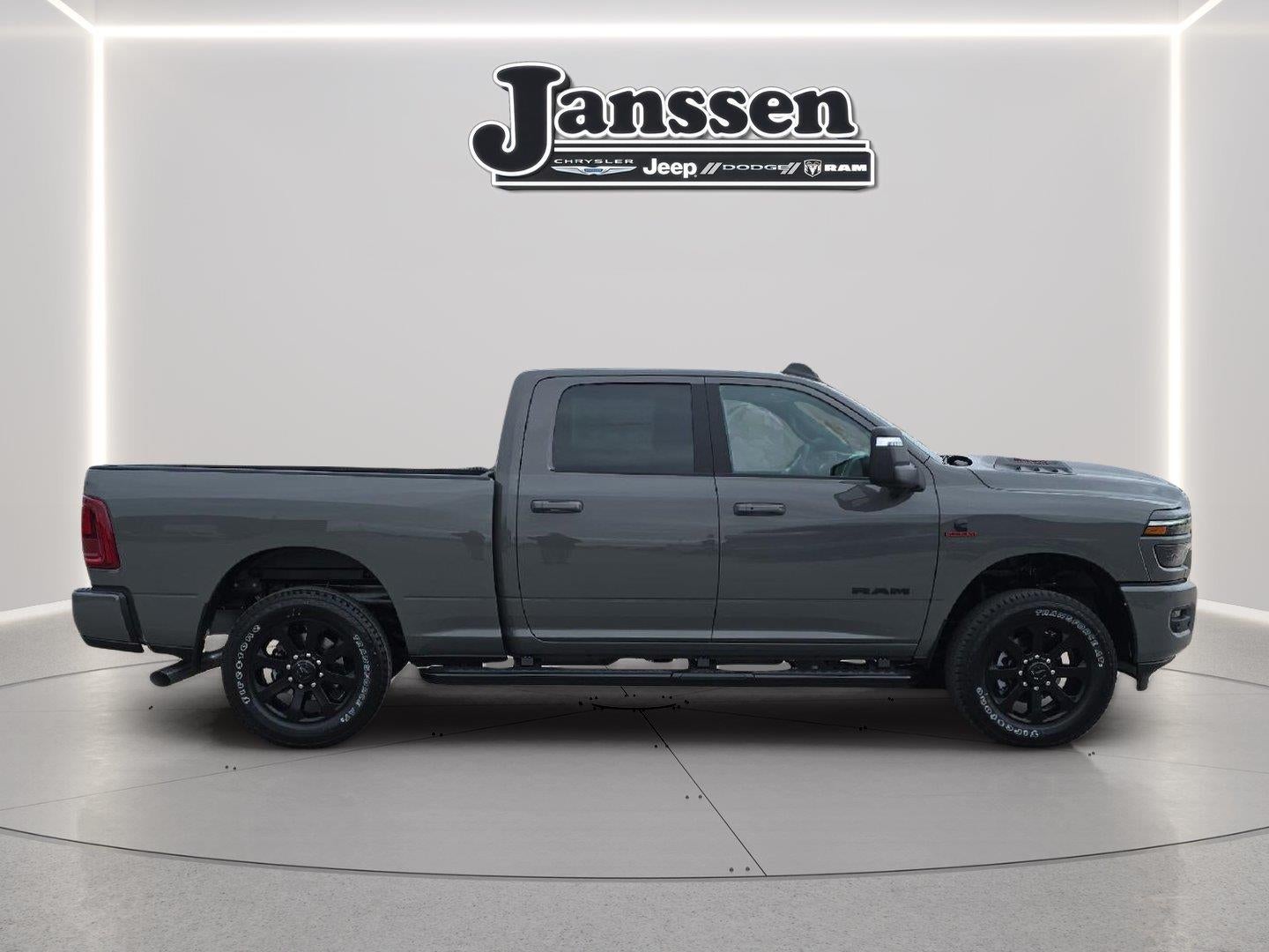 2027 RAM 2500 RAM 2500 LARAMIE CREW CAB 4X4 6'4' BOX