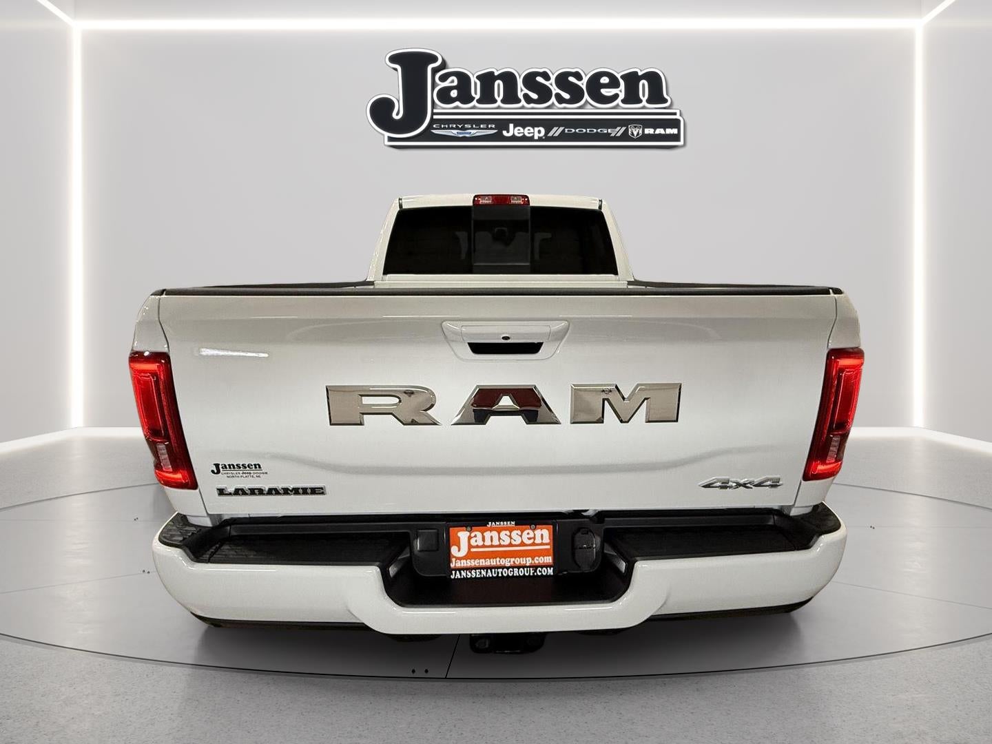 2025 RAM 2500 RAM 2500 LARAMIE CREW CAB 4X4 6'4' BOX