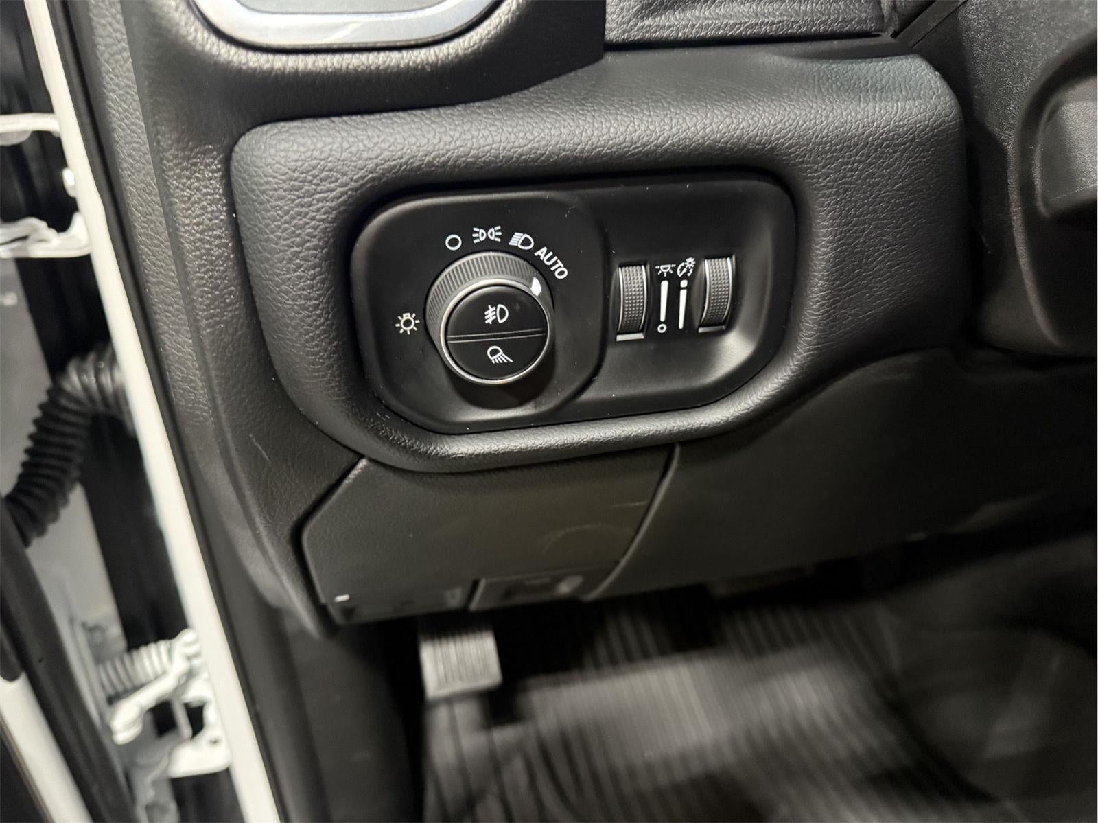 2025 RAM 2500 RAM 2500 LARAMIE CREW CAB 4X4 6'4' BOX