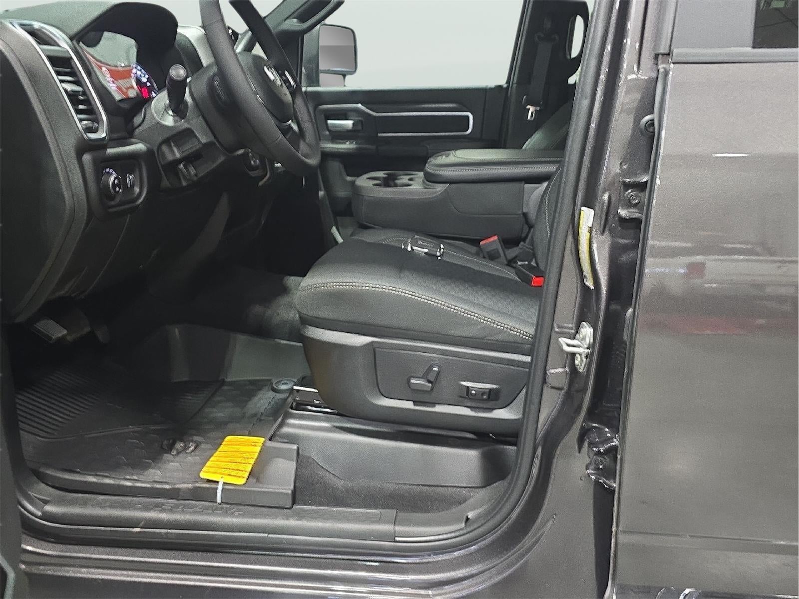 2026 RAM 2500 RAM 2500 BIG HORN CREW CAB 4X4 8' BOX