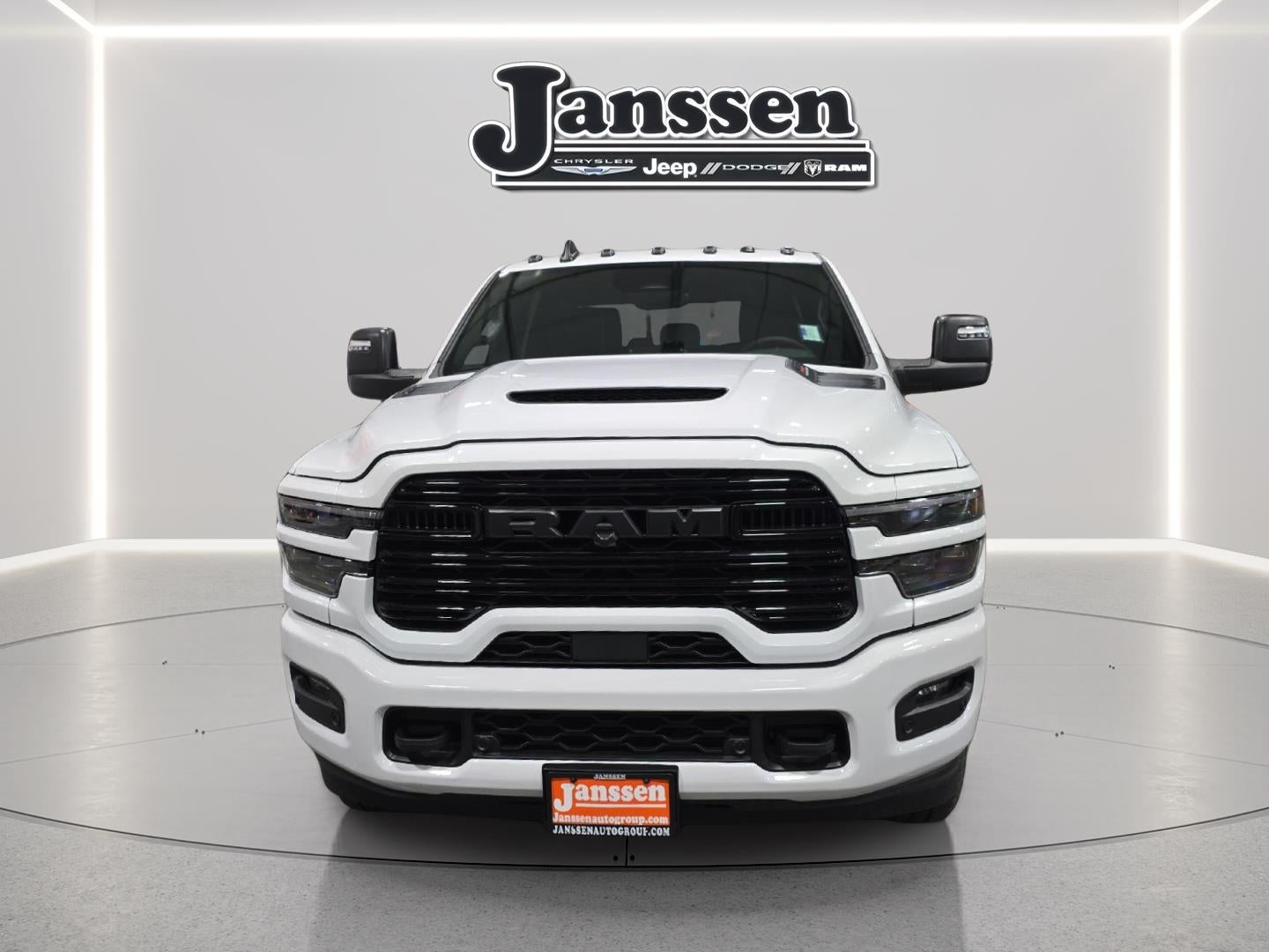 2026 RAM 2500 RAM 2500 LARAMIE MEGA CAB 4X4 6'4' BOX