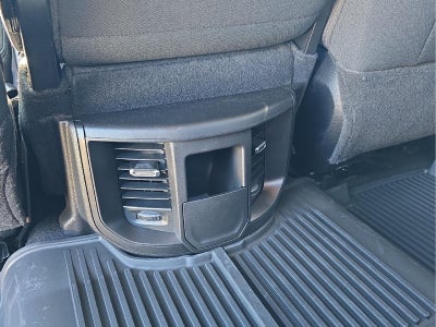 2027 RAM 3500 RAM 3500 TRADESMAN CREW CAB 4X4 8' BOX