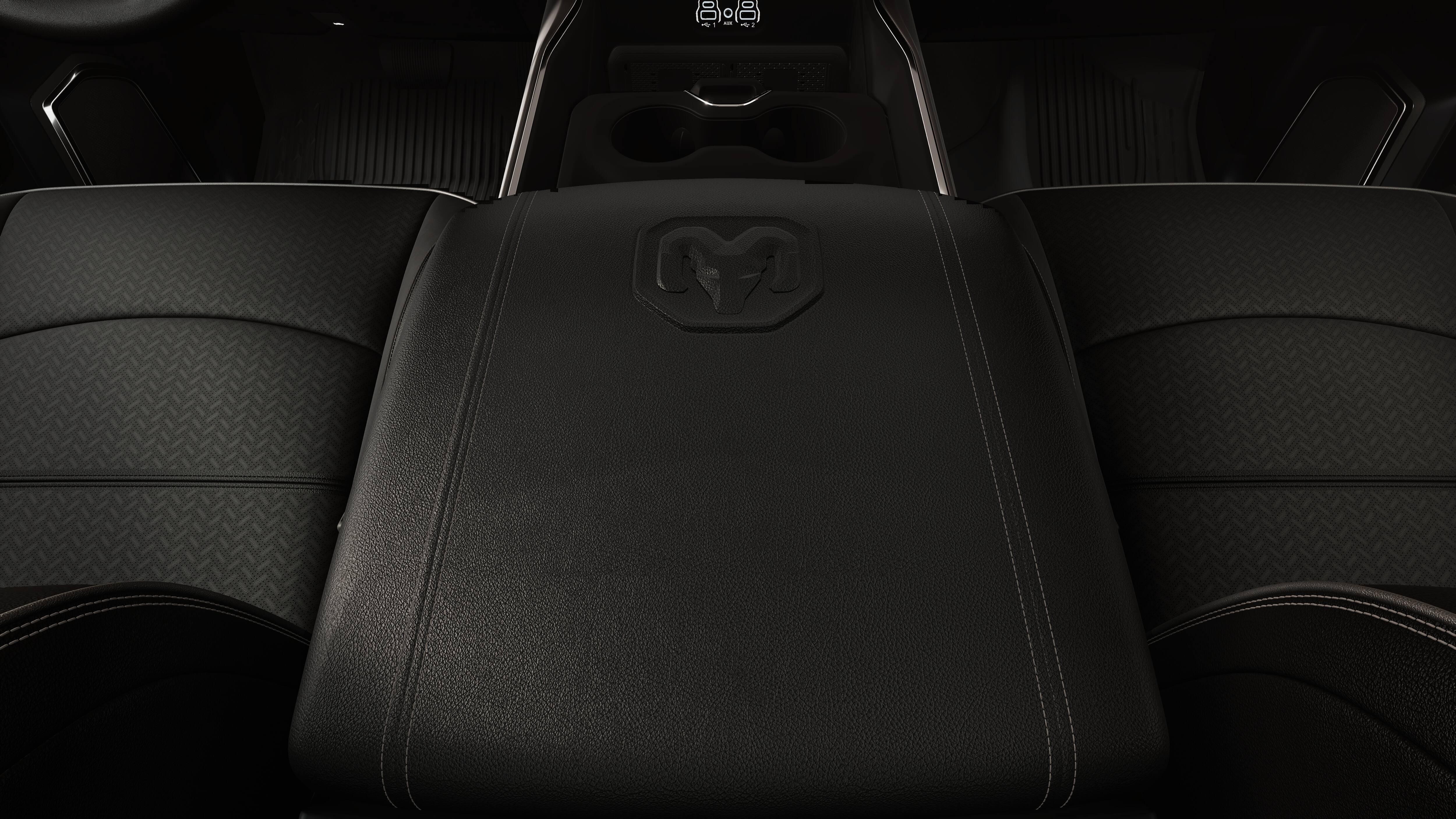 2026 RAM 3500 RAM 3500 LARAMIE CREW CAB 4X4 8' BOX