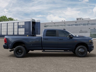 2026 RAM 3500 RAM 3500 LARAMIE CREW CAB 4X4 8' BOX