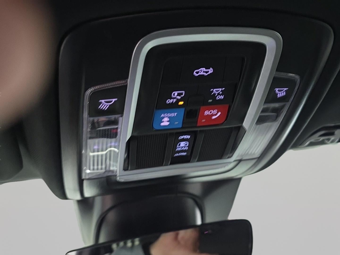 2026 RAM 3500 RAM 3500 LARAMIE CREW CAB 4X4 8' BOX