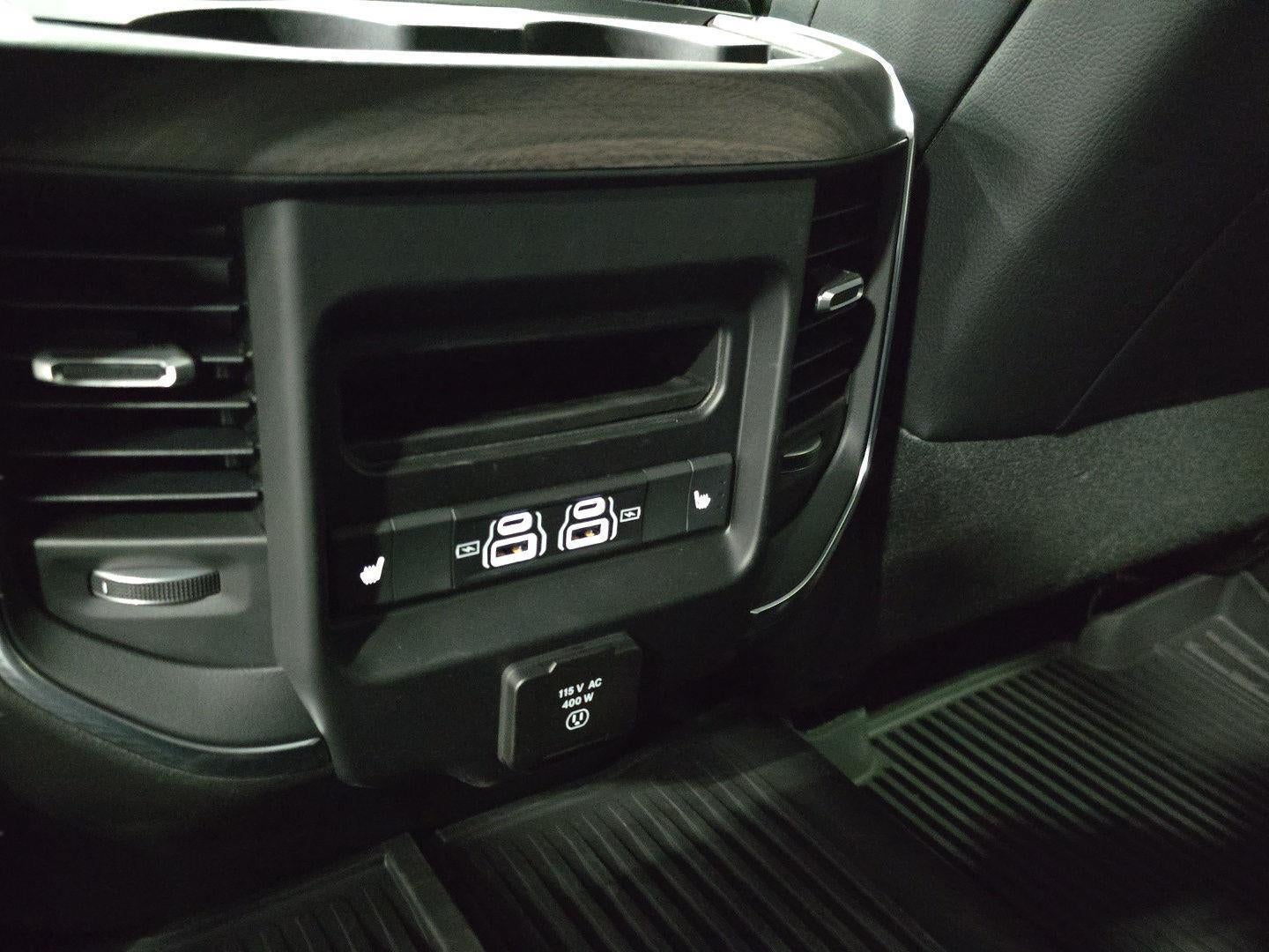 2026 RAM 3500 RAM 3500 LARAMIE CREW CAB 4X4 8' BOX