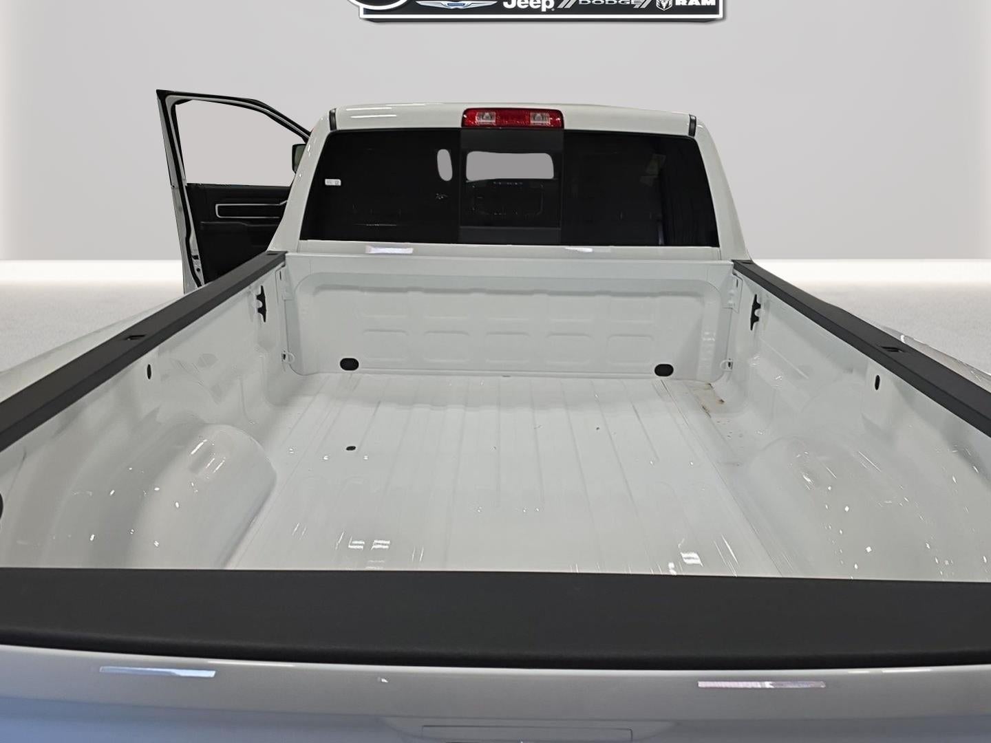 2026 RAM 3500 RAM 3500 LARAMIE CREW CAB 4X4 8' BOX