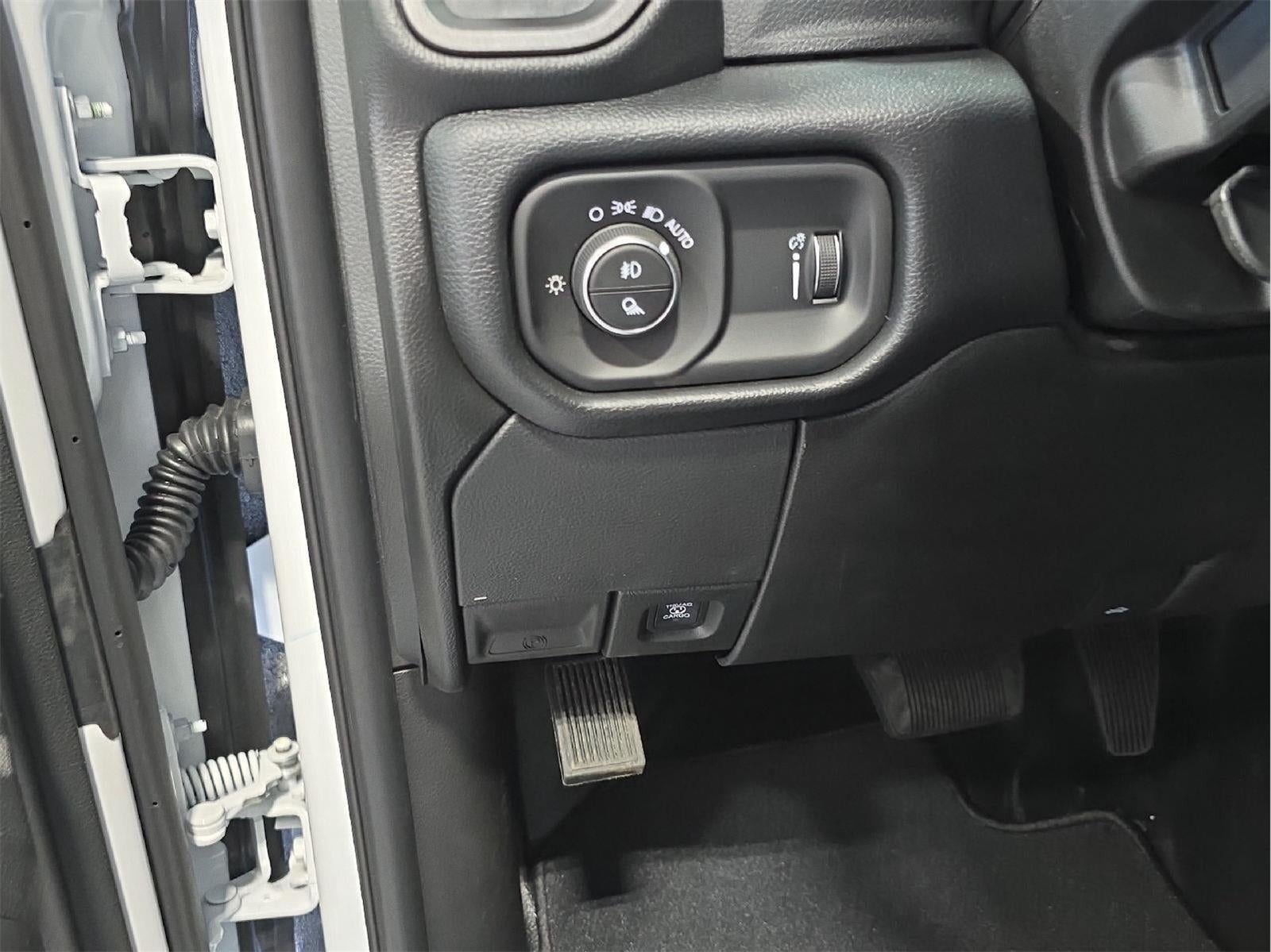 2026 RAM 2500 RAM 2500 TRADESMAN REGULAR CAB 4X4 8' BOX