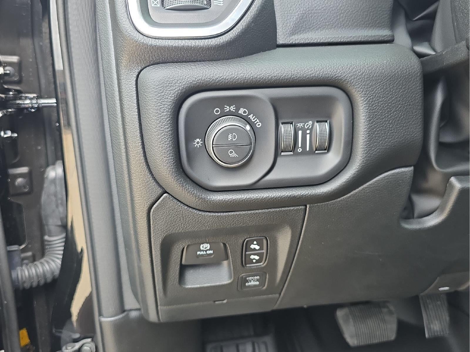 2026 RAM 1500 RAM 1500 LARAMIE CREW CAB 4X4 5'7' BOX