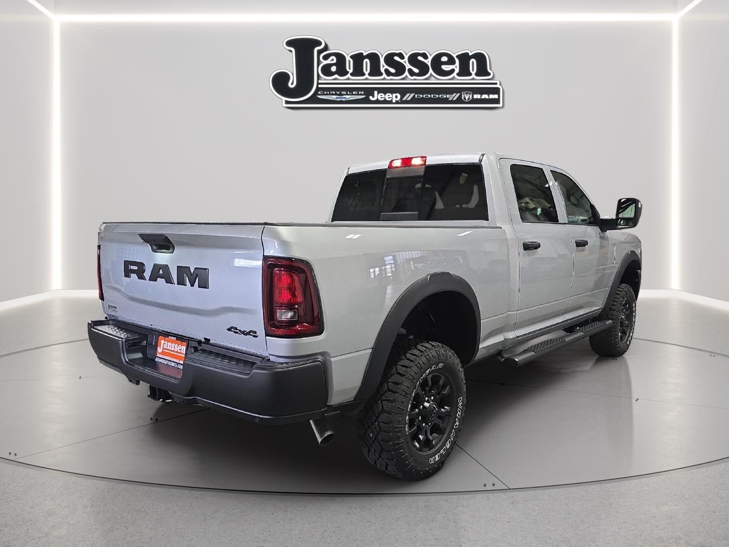 2026 RAM 2500 RAM 2500 TRADESMAN CREW CAB 4X4 6'4' BOX
