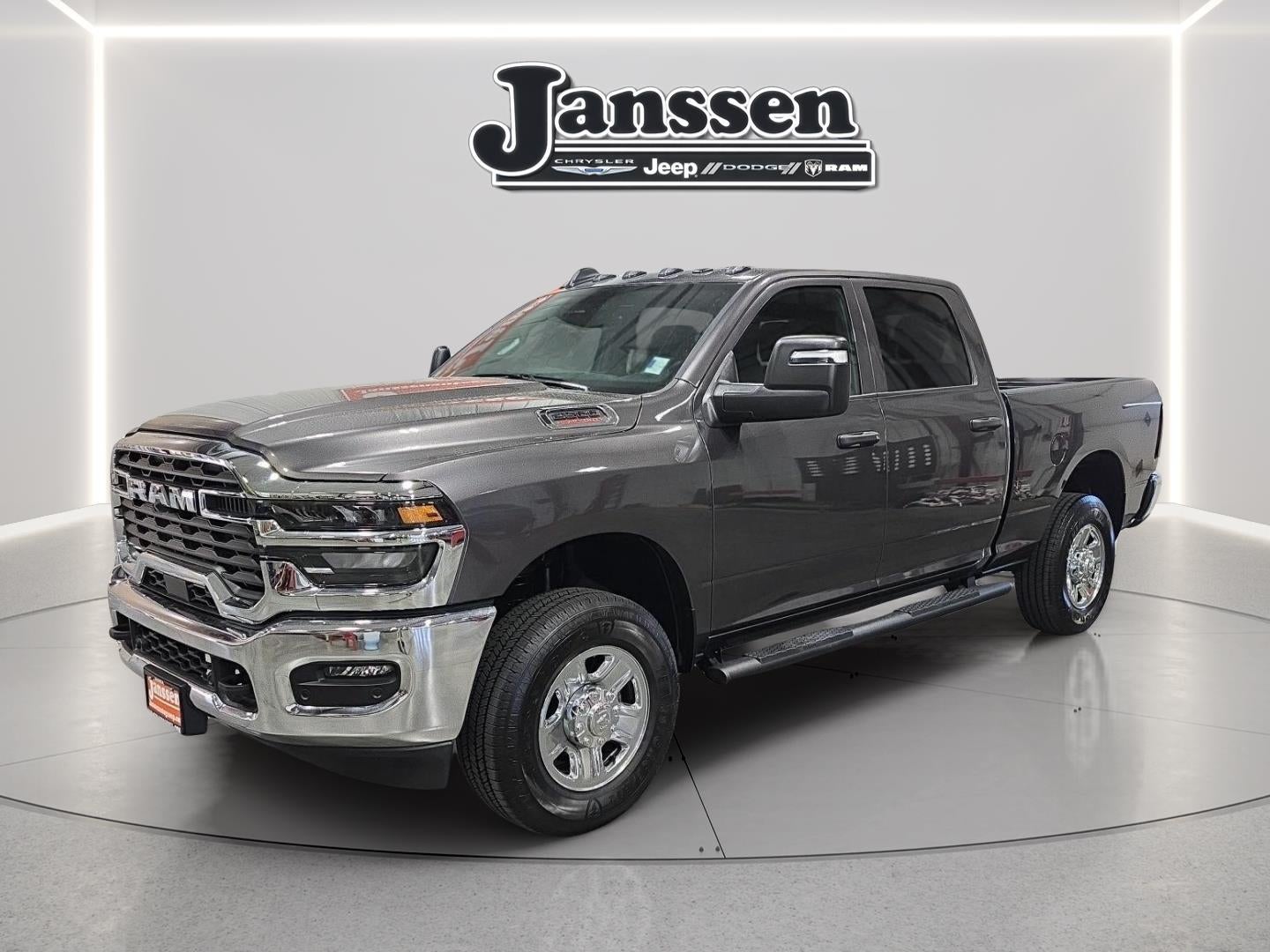 2026 RAM 2500 RAM 2500 TRADESMAN CREW CAB 4X4 6'4' BOX