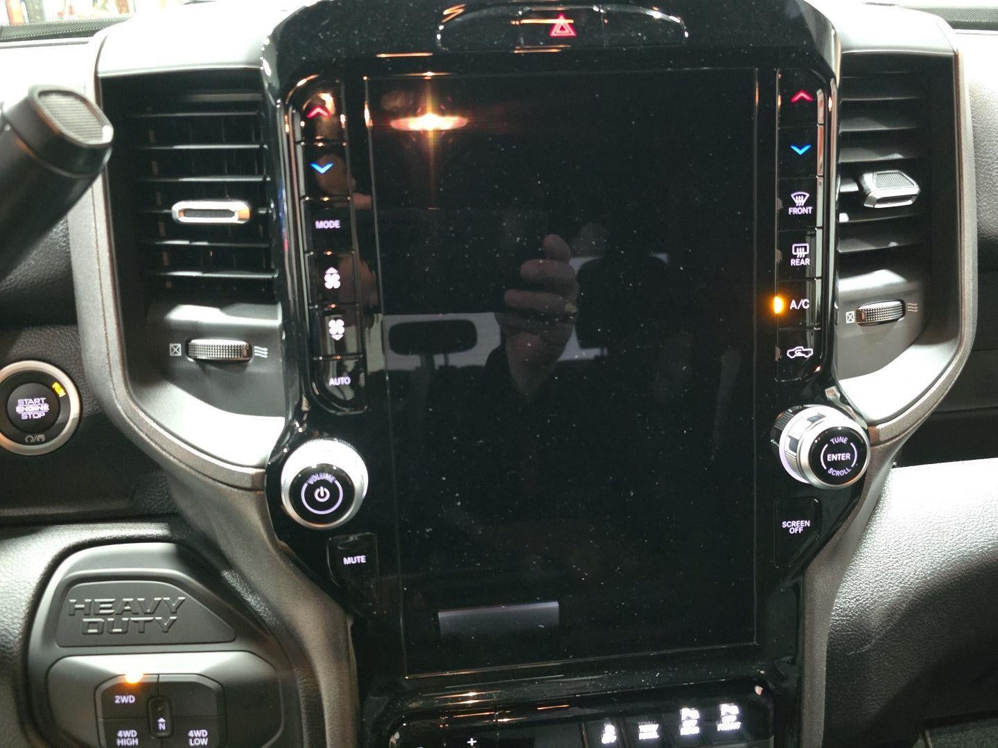 2026 RAM 2500 RAM 2500 TRADESMAN CREW CAB 4X4 6'4' BOX