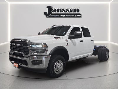2026 RAM 3500 Chassis Cab RAM 3500 TRADESMAN CREW CAB CHASSIS 4X4 60' CA