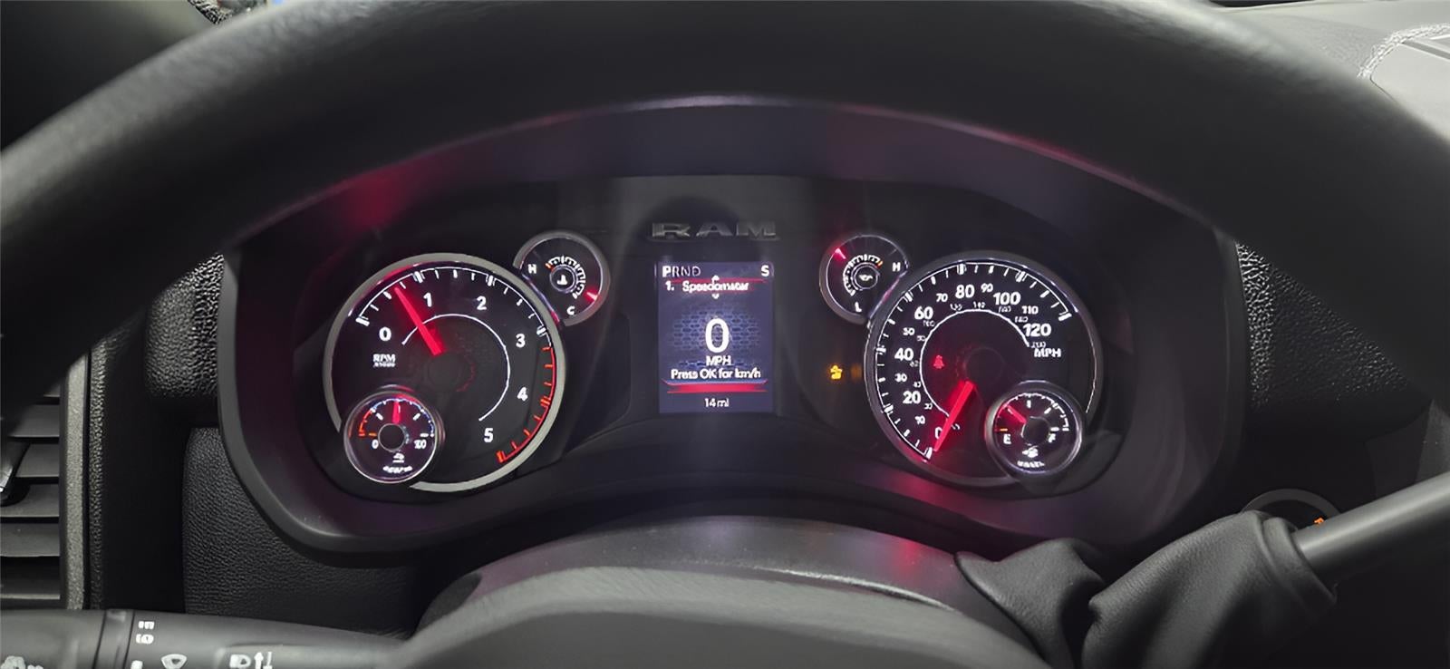 2026 RAM 3500 Chassis Cab RAM 3500 TRADESMAN CREW CAB CHASSIS 4X4 60' CA