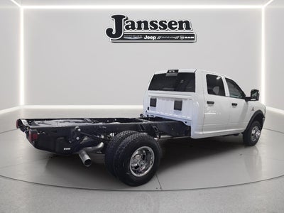 2026 RAM 3500 Chassis Cab RAM 3500 TRADESMAN CREW CAB CHASSIS 4X4 60' CA
