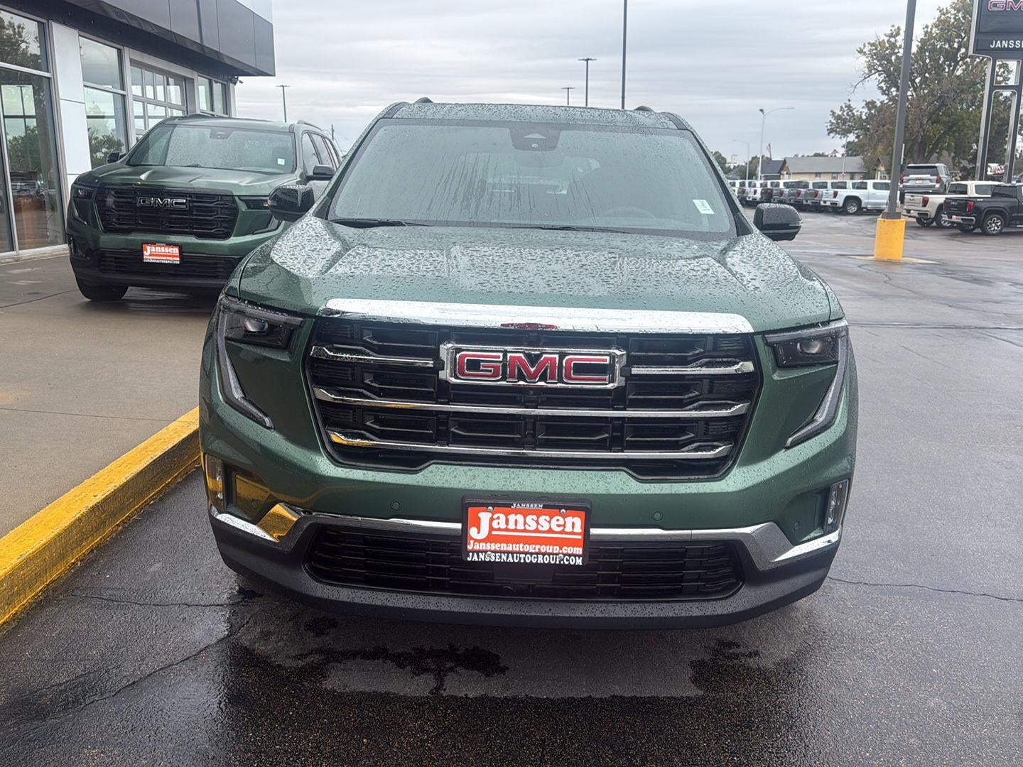 2027 GMC Acadia Elevation