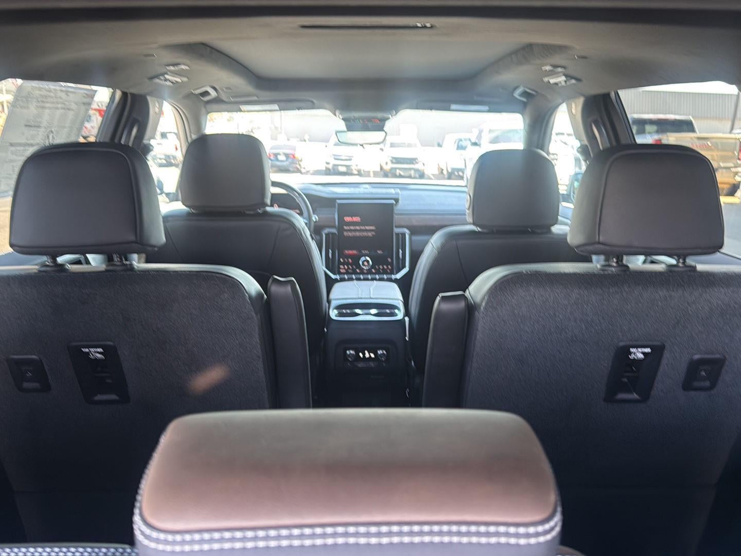 2027 GMC Acadia Denali Ultimate