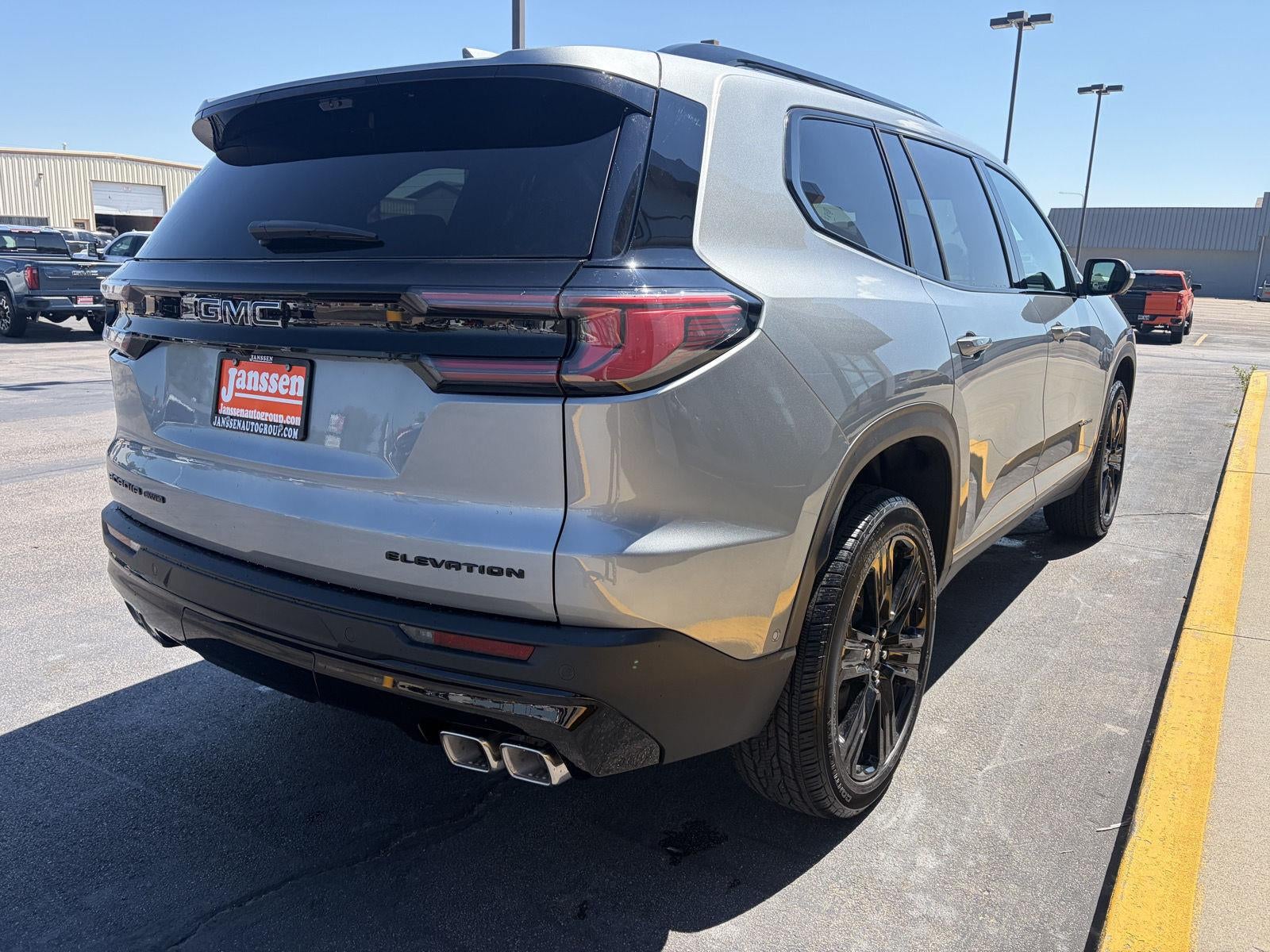2026 GMC Acadia Elevation