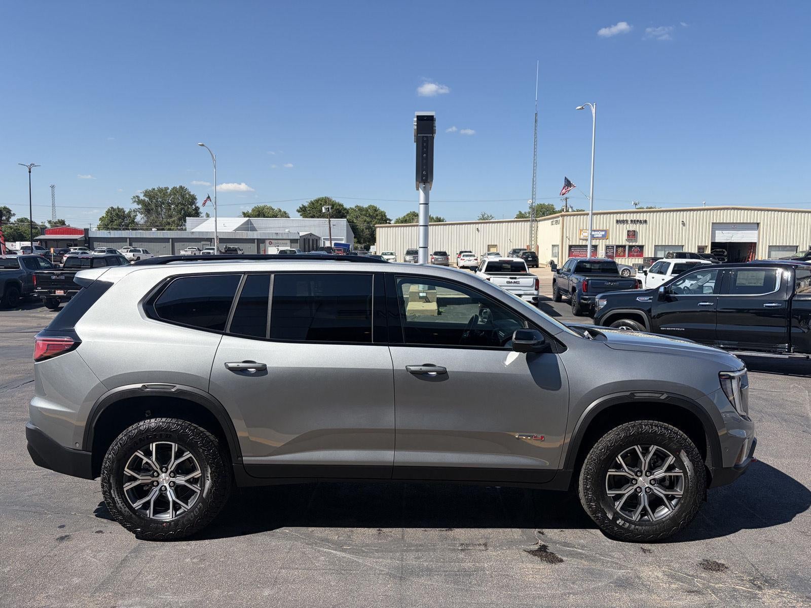 2026 GMC Acadia AT4