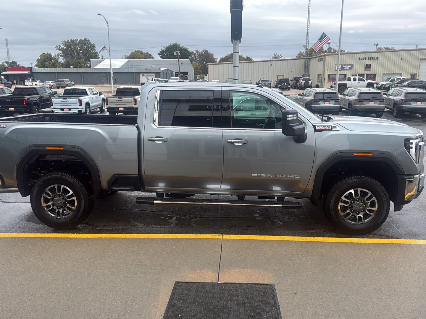 2026 GMC Sierra 2500 HD SLE