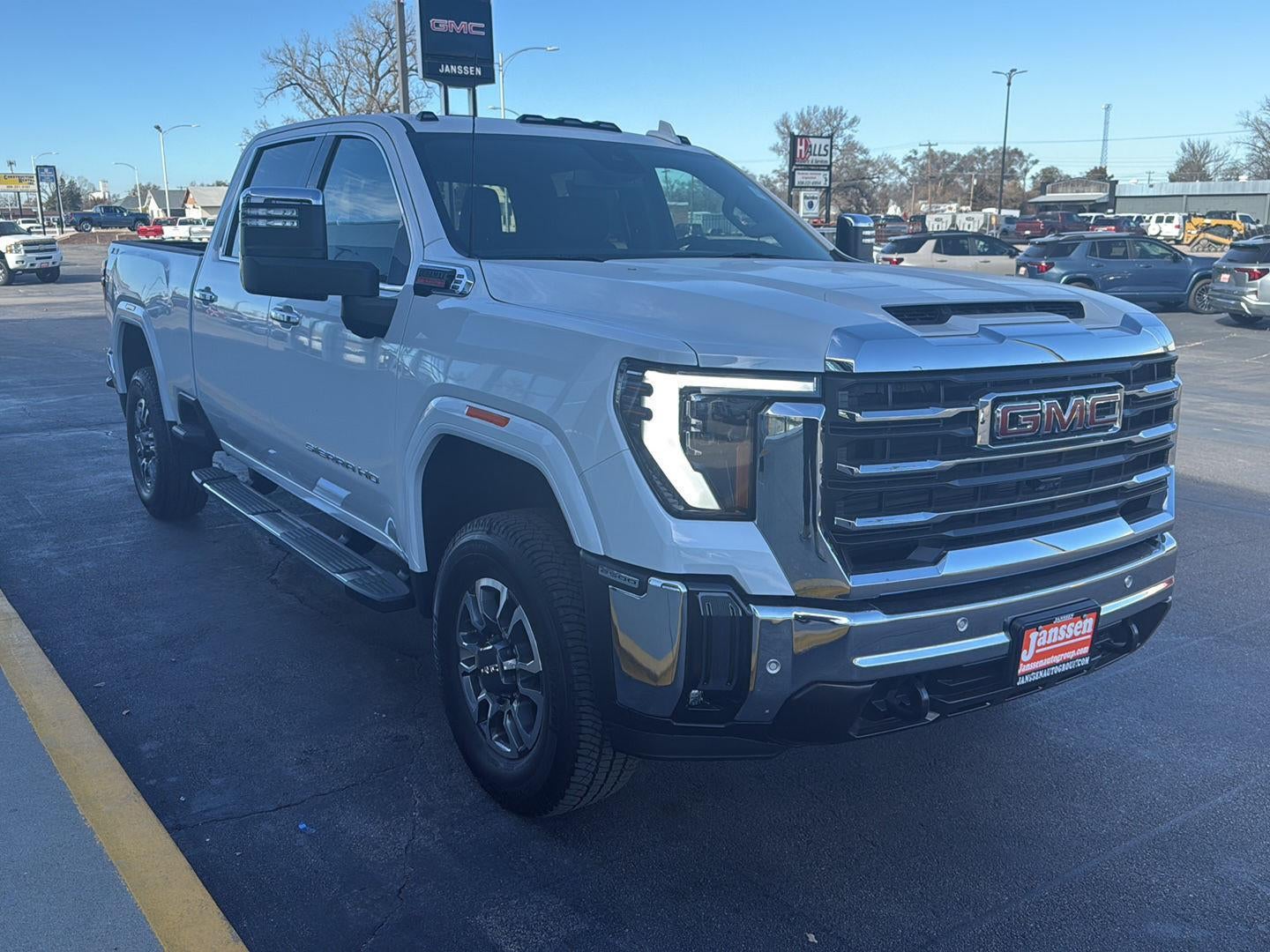 2026 GMC Sierra 2500 HD SLT