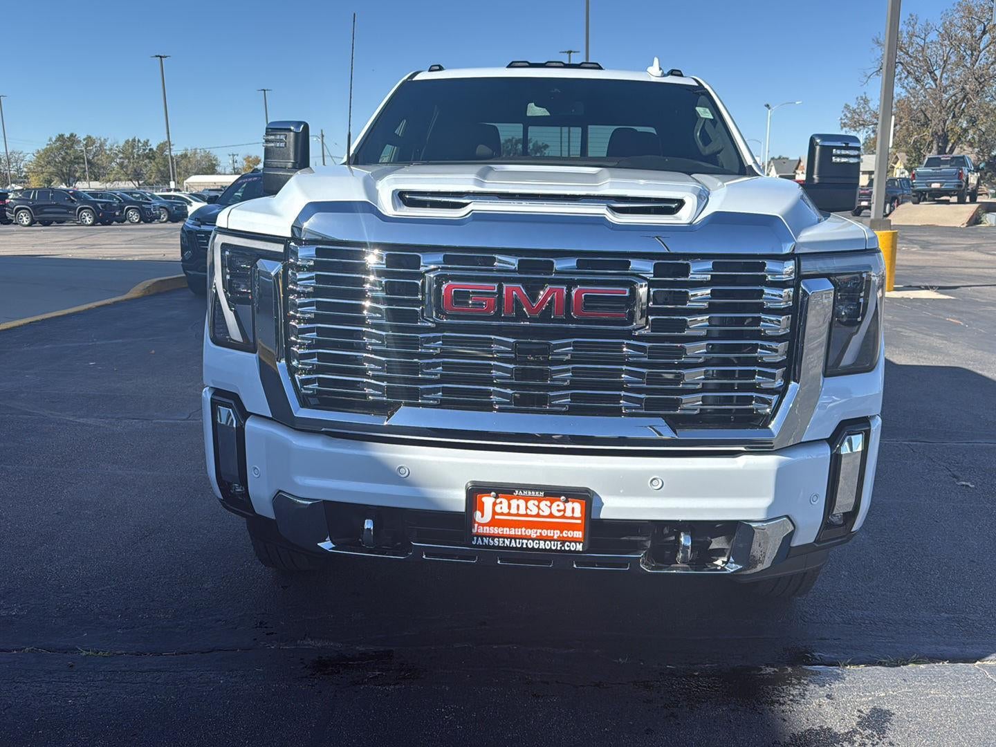 2026 GMC Sierra 3500 HD Denali DRW