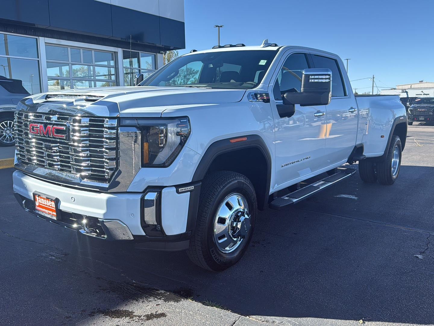 2026 GMC Sierra 3500 HD Denali DRW