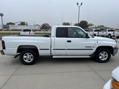 1999 Dodge Ram 1500 Base