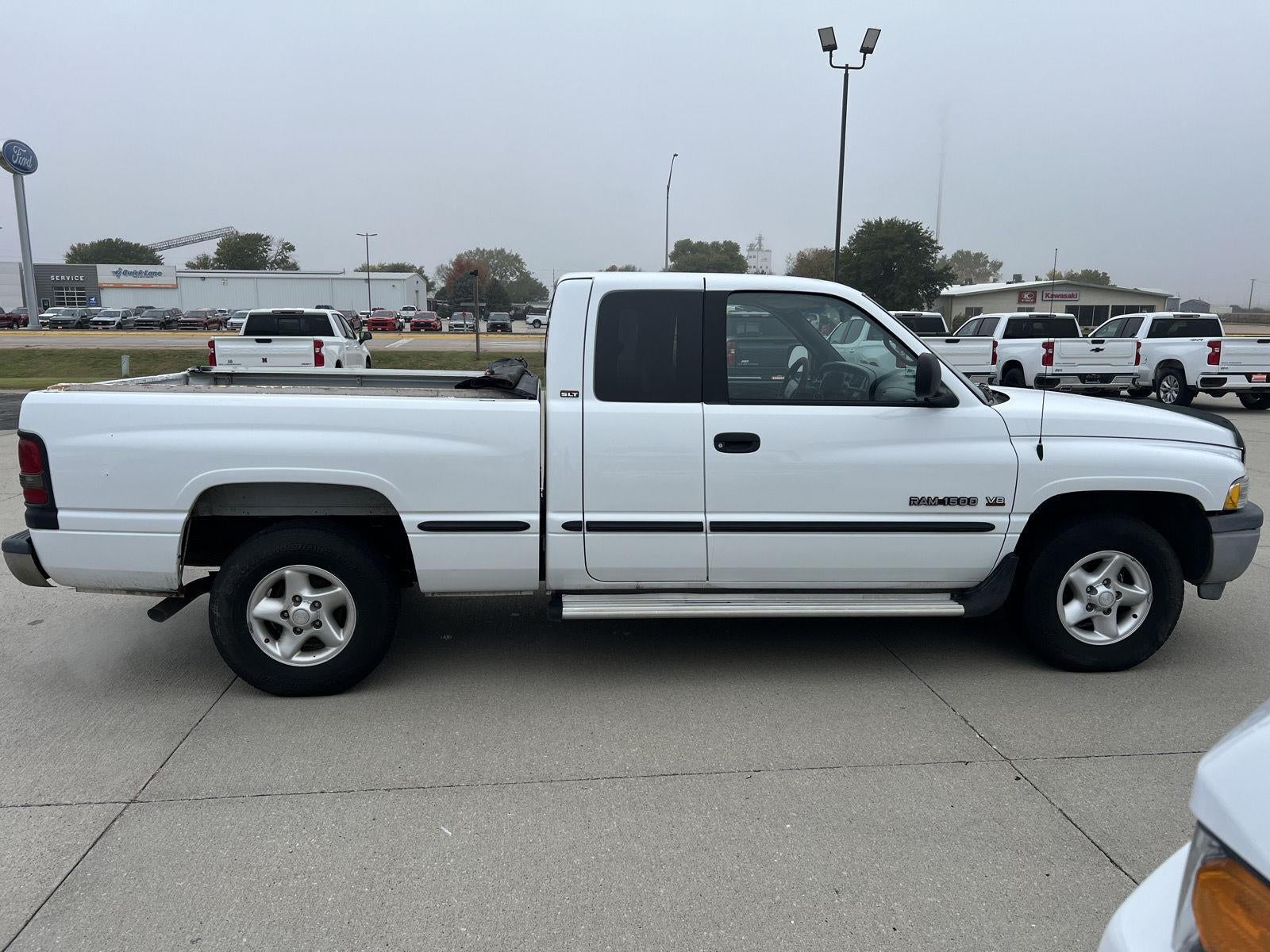 1999 Dodge Ram 1500 Base
