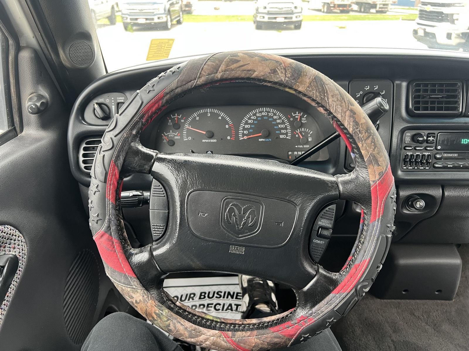 1999 Dodge Ram 1500 Base