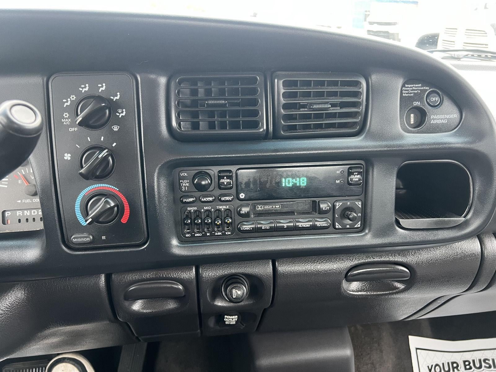 1999 Dodge Ram 1500 Base