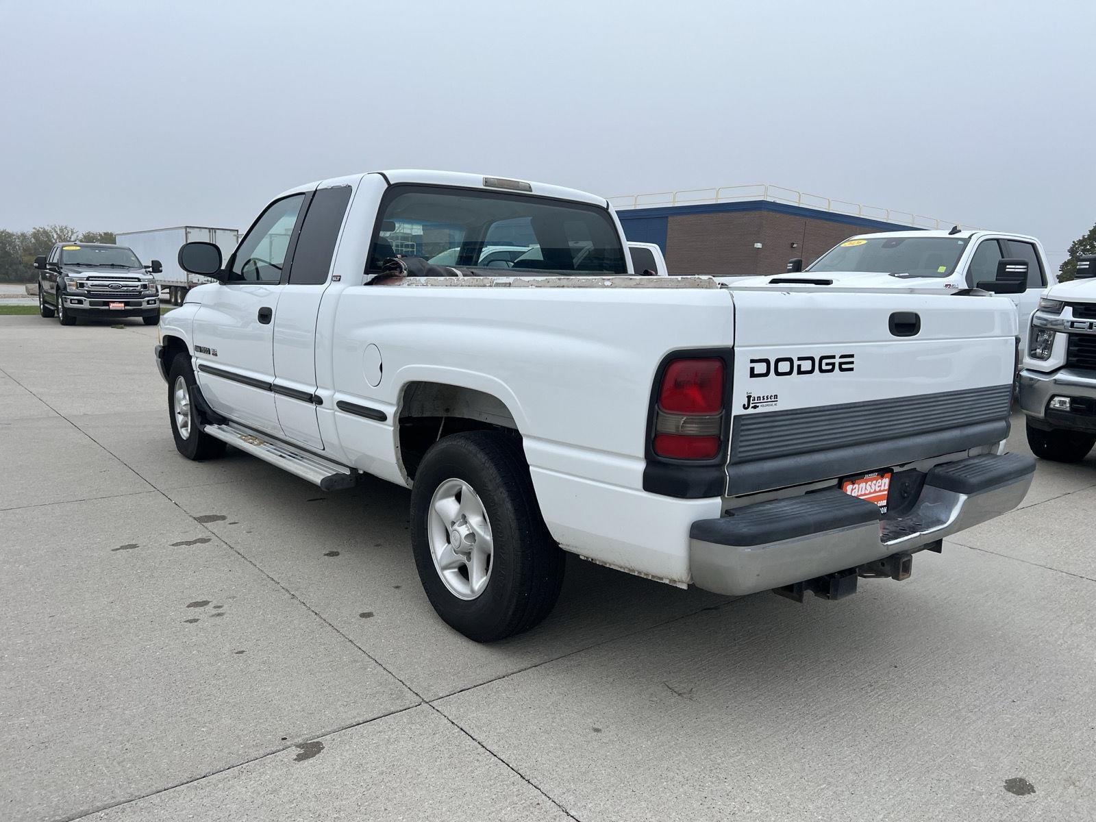 1999 Dodge Ram 1500 Base