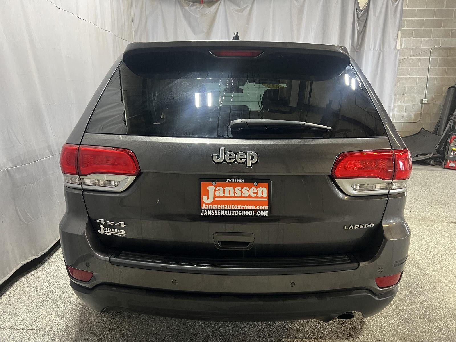 2018 Jeep Grand Cherokee Laredo E
