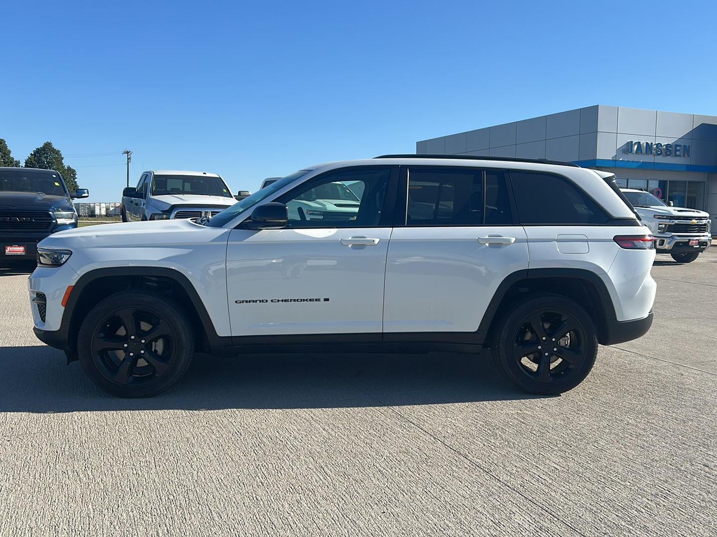 2024 Jeep Grand Cherokee