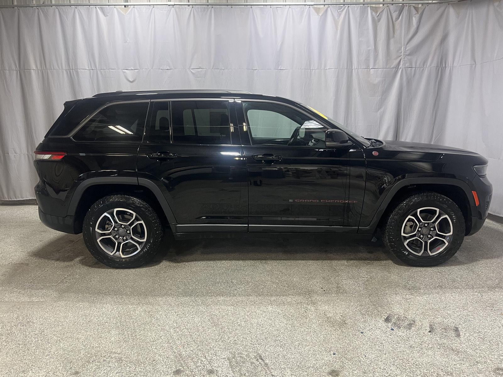 2022 Jeep Grand Cherokee Trailhawk