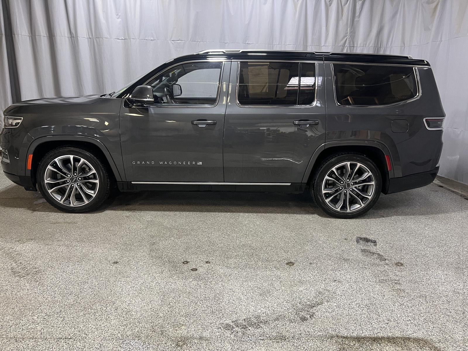 2022 Jeep Grand Wagoneer Series III