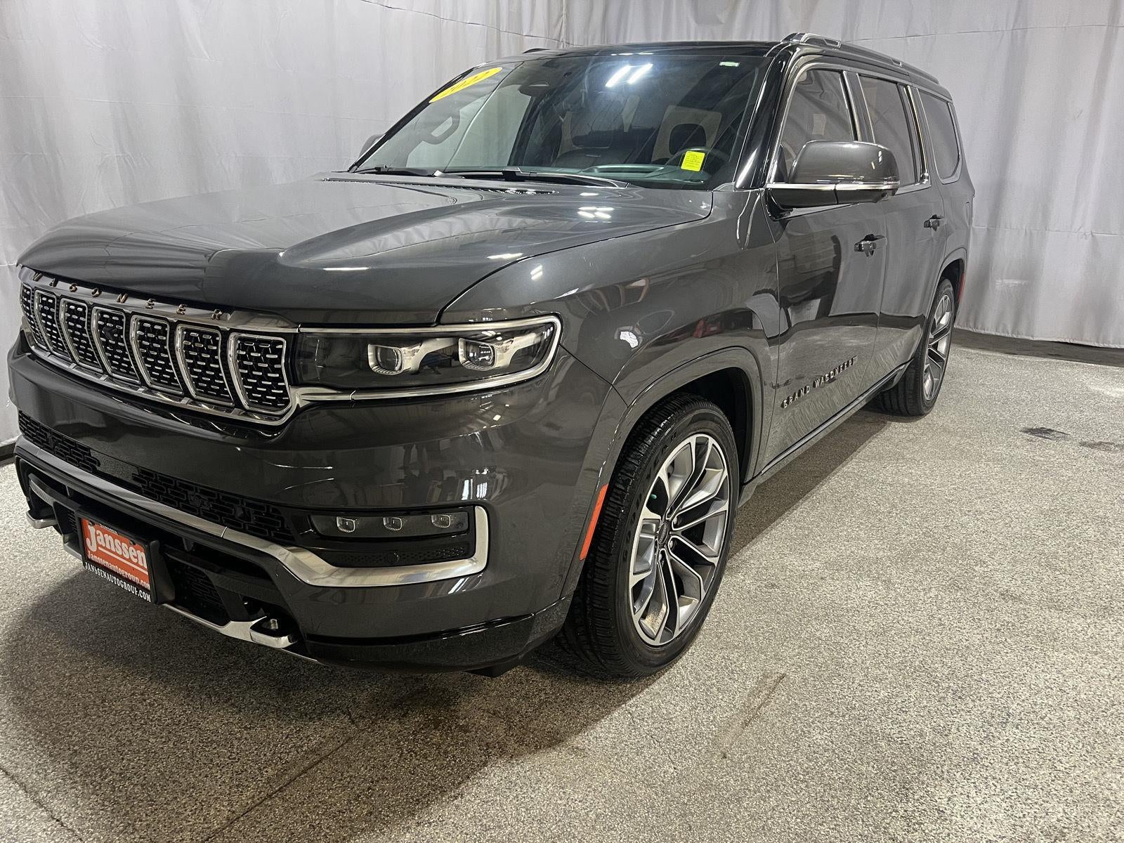 2022 Jeep Grand Wagoneer Series III