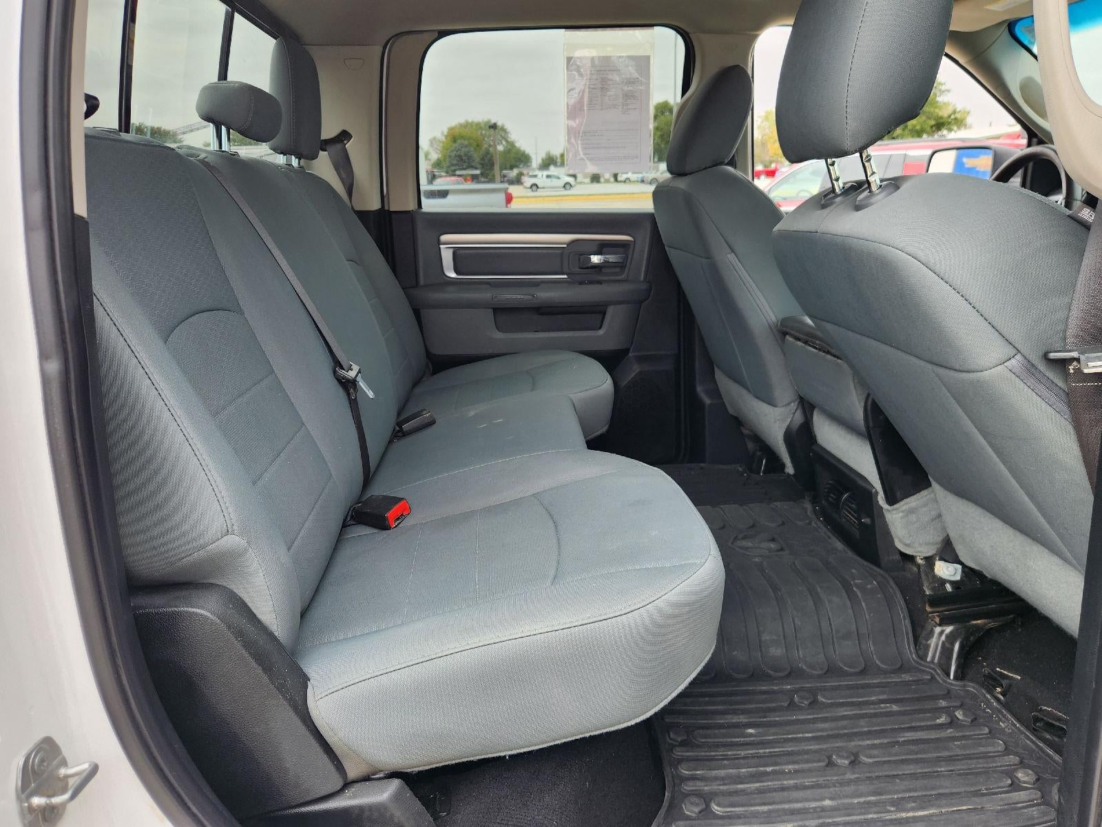 2018 RAM 1500 SLT