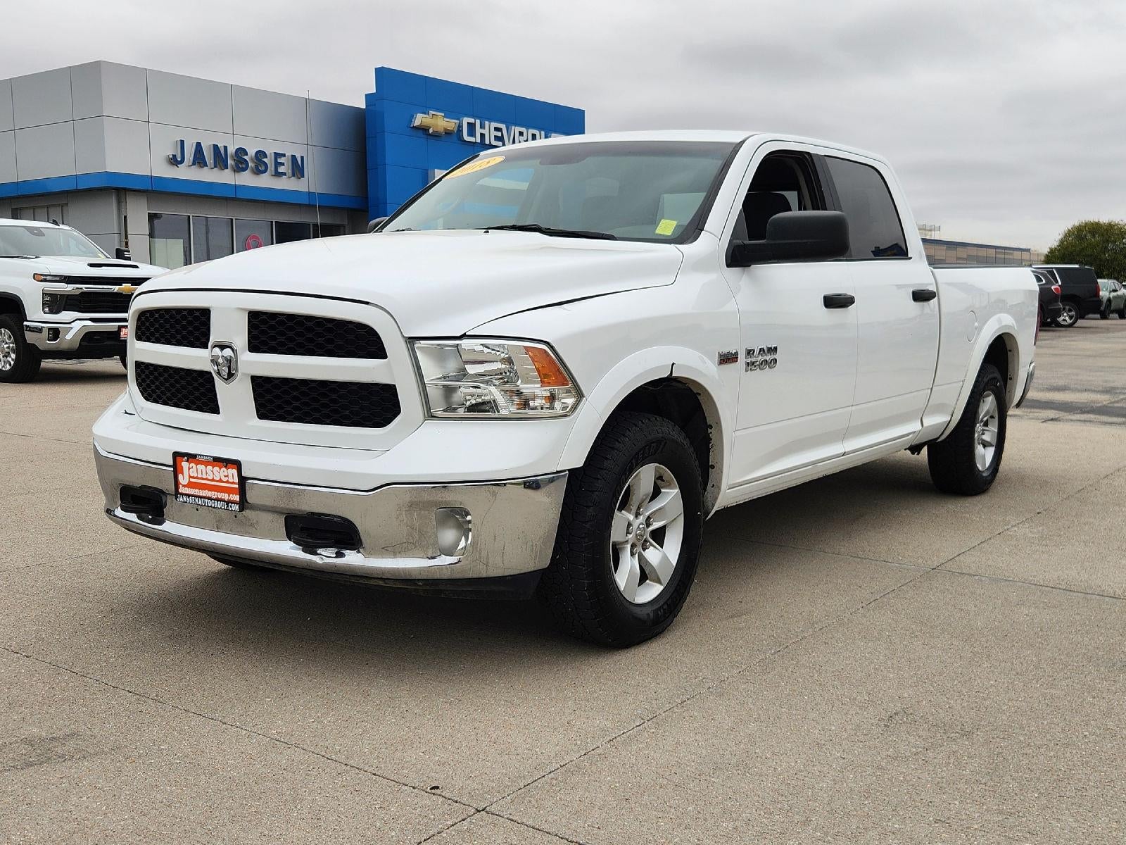 2018 RAM 1500 SLT