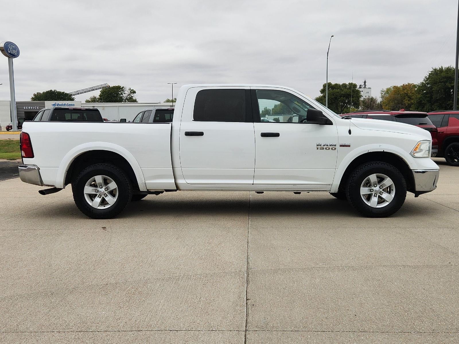2018 RAM 1500 SLT